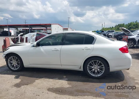 2011 Infiniti G37 Journey z USA, uszkodzony, nr VIN JN1CV6AP1BM508313